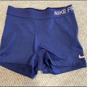 Nike Pro women’s shorts